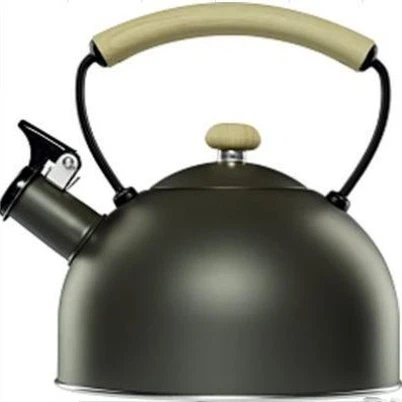 Jaka jest przewaga dzbanka do herbaty ze stali nierdzewnej nad dzbankiem pokr...