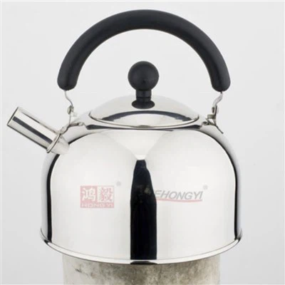 Mały metalowy czajnik